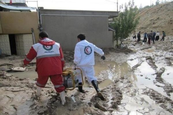 امدادرسانی نیروهای هلال احمر در 138 روستای سیل زده در کرمان